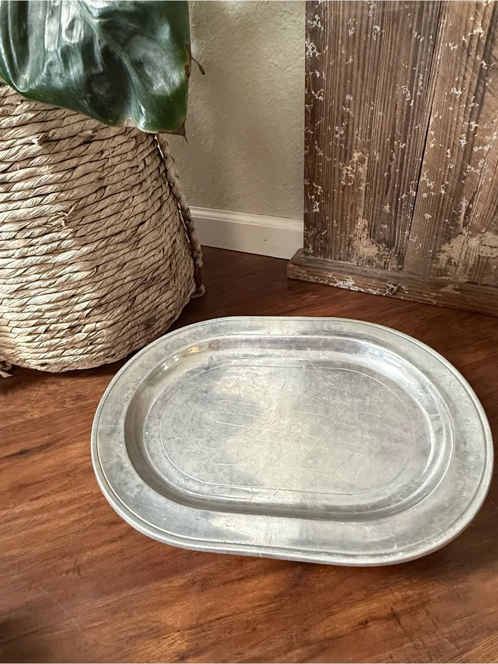 Vintage Wilton Columbia PA Cast Aluminum Oval Serving Platter 1972 USA RWP